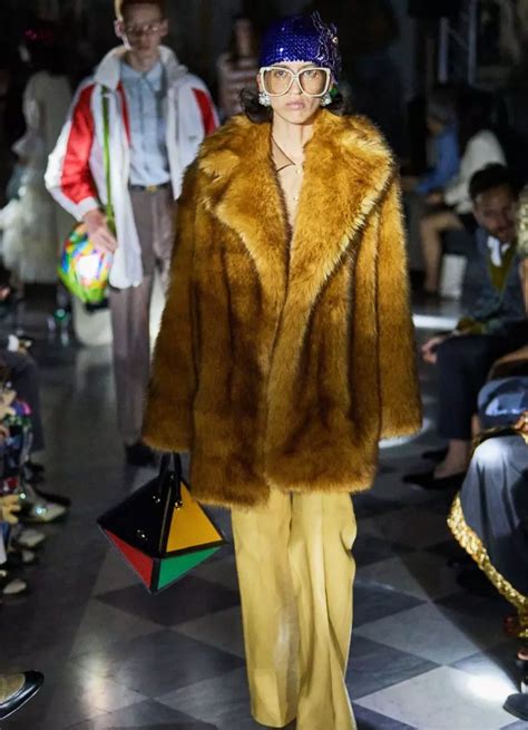gucci faux fur coat